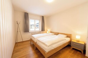 3 bedrooms, iron/ironing board, travel cot, WiFi