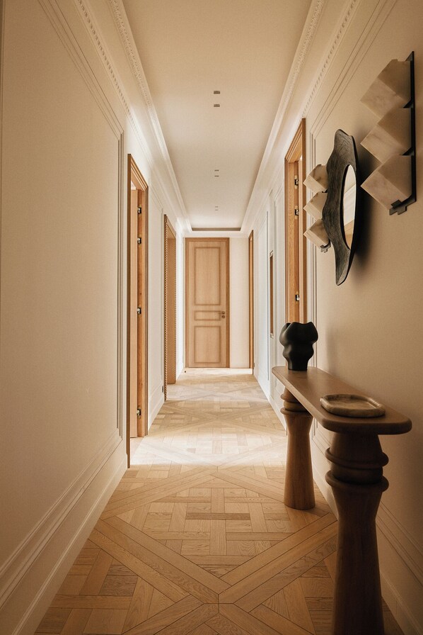 Signature-Suite, 3 Schlafzimmer, Stadtblick | Hochwertige Bettwaren, Pillowtop-Betten, Zimmersafe