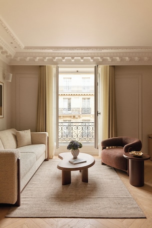 HIGHSTAY - Luxury Serviced Apartments - Pyramides