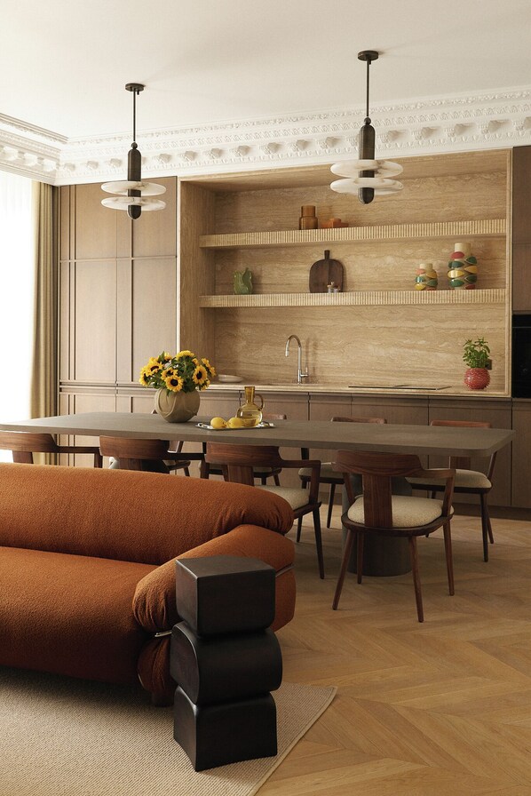 Appartement Prestige, 2 chambres | Cuisine privée | Réfrigérateur grande capacité avec congélateur, four à micro-ondes