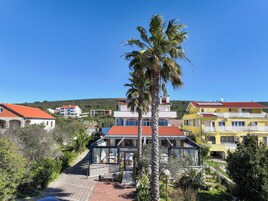 经典双人房, 山景 | 花园景观