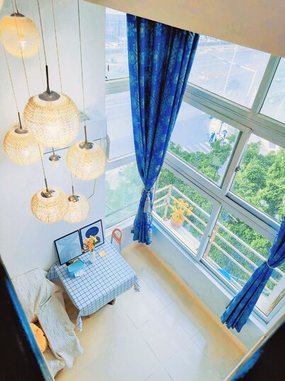 Chic Loft 1-bedroom apartment in brilliant Shenzhen Nanshan with WiFi, AC