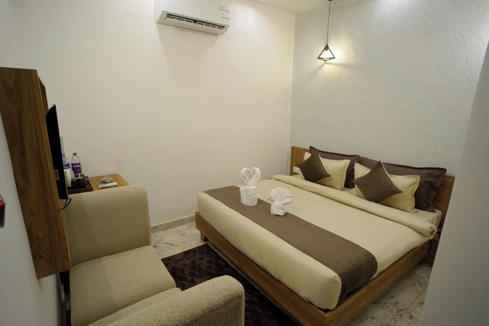 Deluxe Double Room, City View | Free WiFi