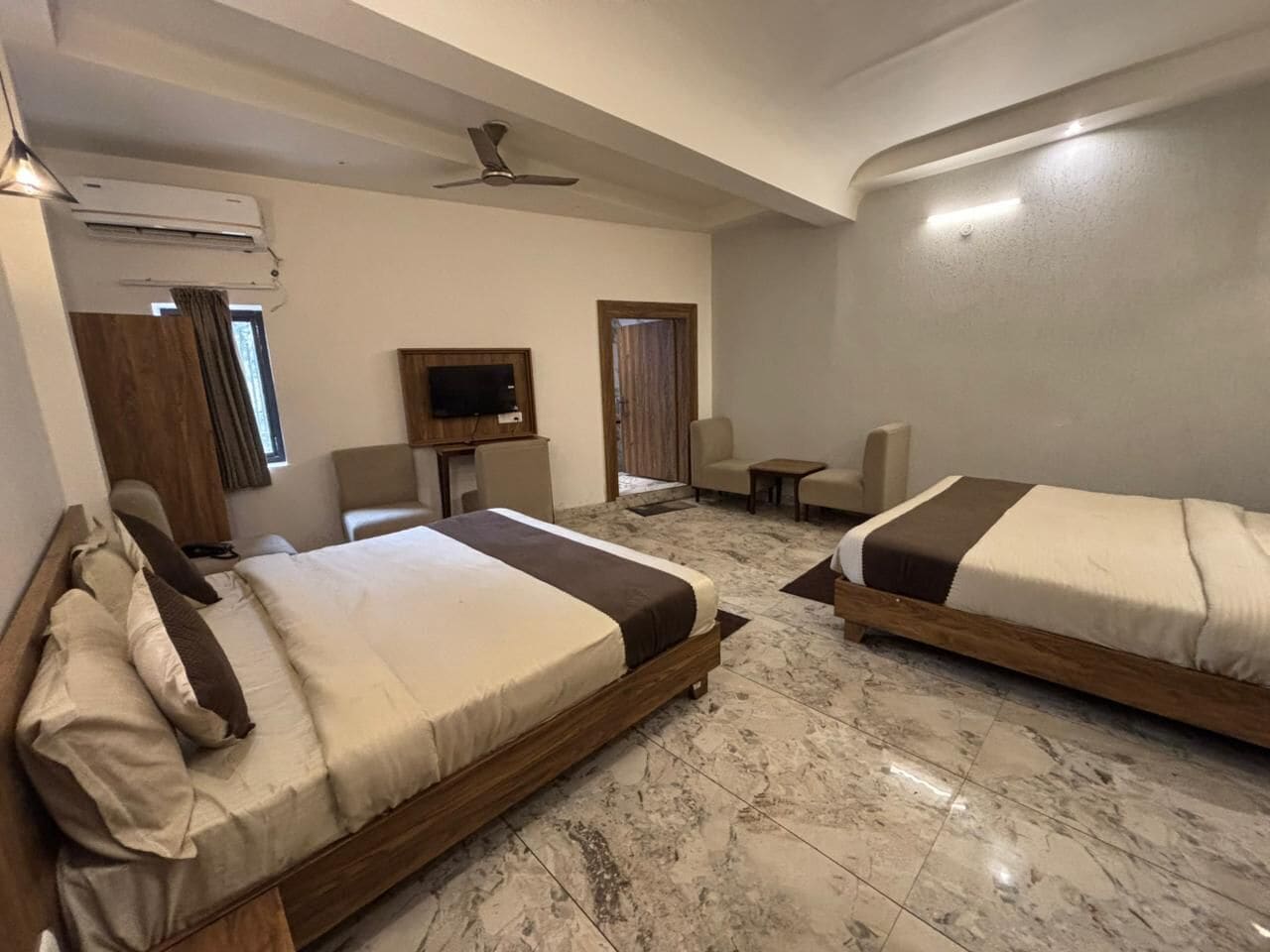 Rom – exclusive | Wi-fi (inkludert)