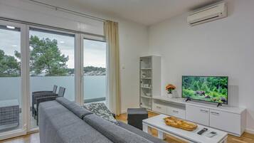 Standard-Apartment, Mehrere Schlafzimmer (Cikat Bay Modern Apartment) | Wohnbereich