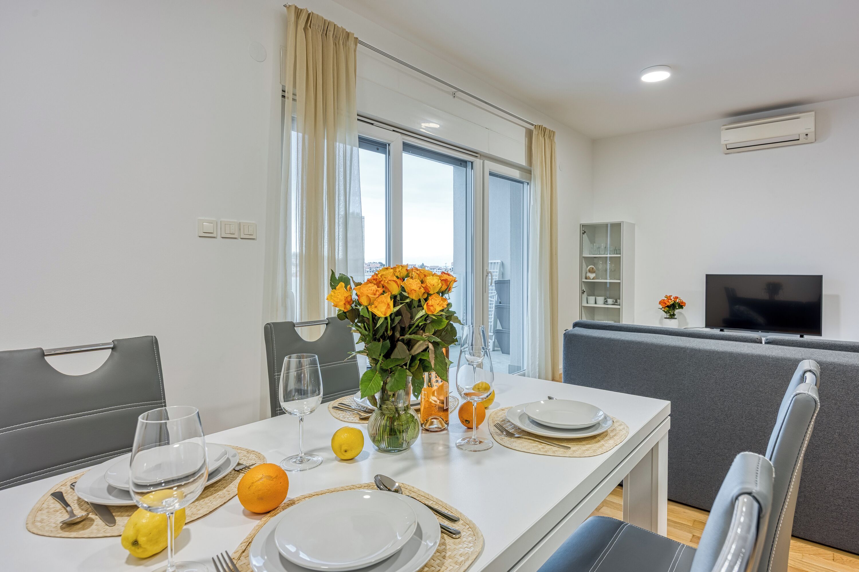 Standard-Apartment, Mehrere Schlafzimmer (Cikat Bay Modern Apartment) | Speisen