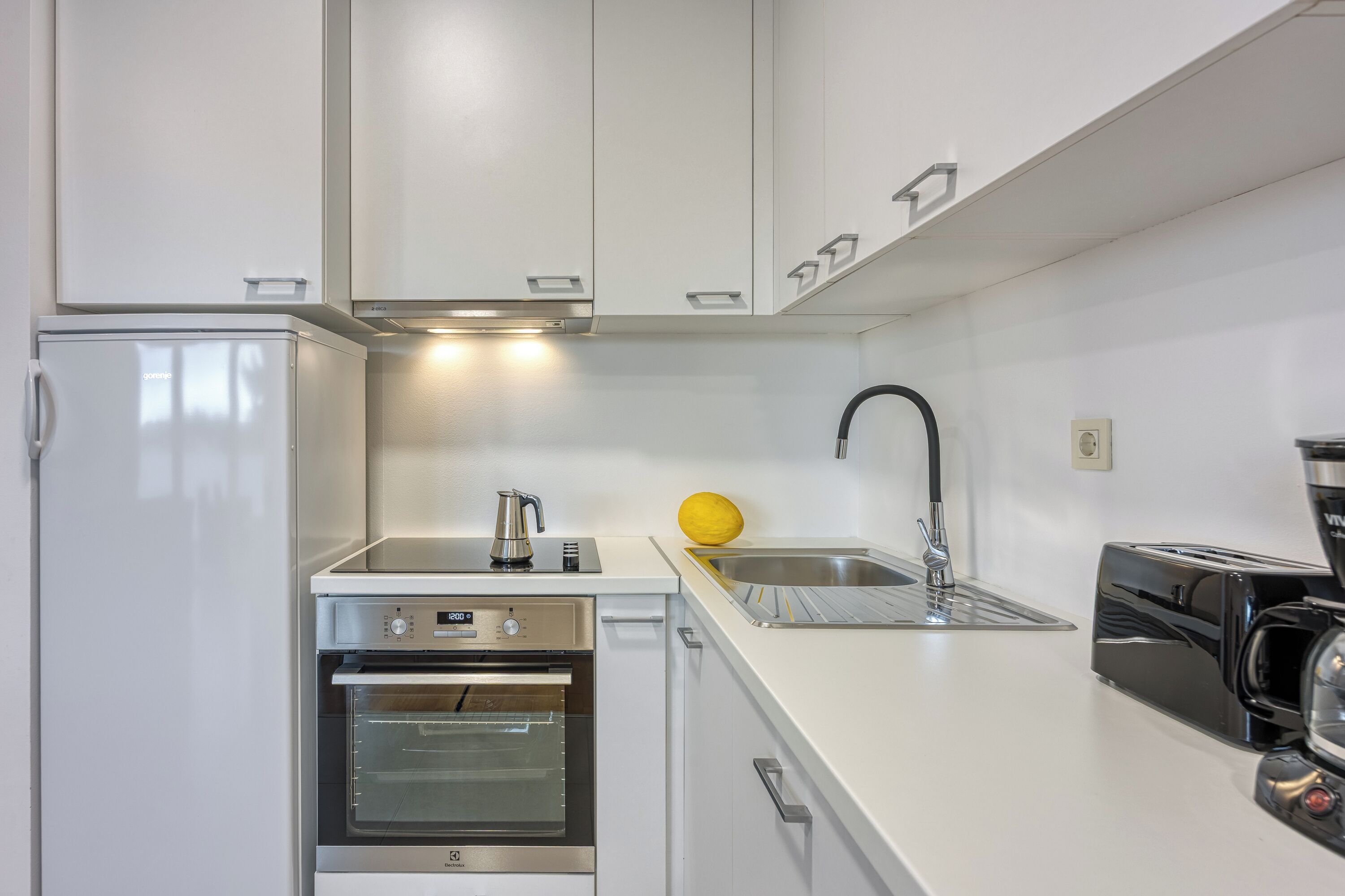 標準公寓, 多間臥室 (Cikat Bay Modern Apartment) | 私人廚房 | 雪櫃、焗爐、爐具、洗碗機