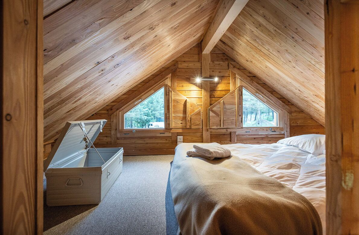 Deluxe Chalet | Cots/infant beds