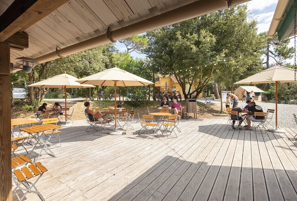 Terrace/patio - Huttopia Oléron les Chênes Verts (Dolus-d'Oléron)