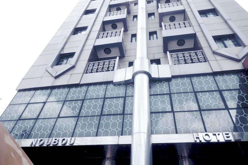 Noubou International Hotel Bonapriso