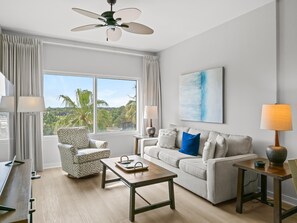 TV - 3rd Floor Luau II 1BR Condo at Sandestin Golf & Beach Resort (Miramar Beach)