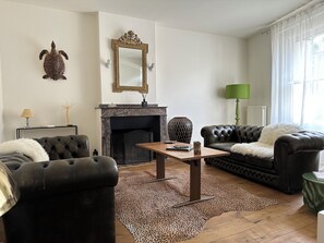 Téléviseur, chaîne audio