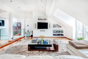 Apartment | 3 bedrooms, Internet