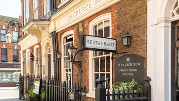 Apartment | 3 bedrooms, Internet