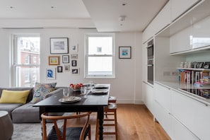 2 bedrooms, Internet - The Nordic Nook Luxury Marylebone - by Out of Office Lifestyle (London)