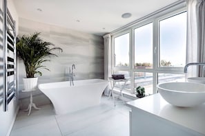 Apartamento, acessível | Acesso à internet de alta velocidade