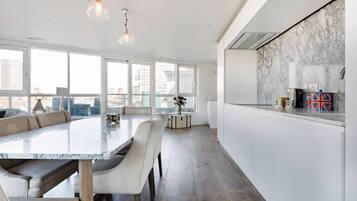 Apartment, Accessible | 3 bedrooms, Internet