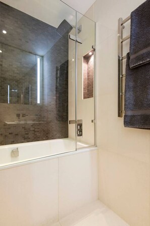 House | 2 bedrooms, Internet - The English Gentleman Hampstead Heath - by Out of Office Lifestyle (London)