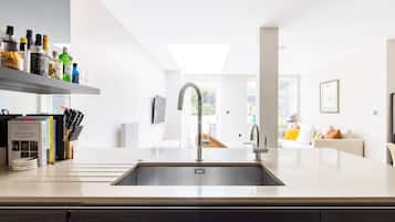 Apartment | 2 bedrooms, Internet