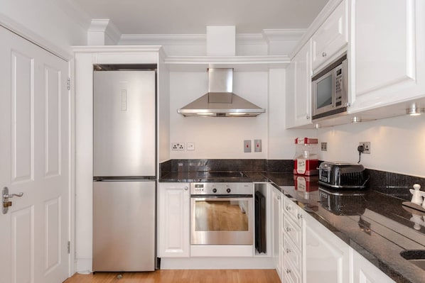 Apartment, Accessible | 2 bedrooms, Internet
