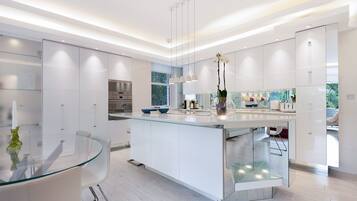 Apartment | 3 bedrooms, Internet