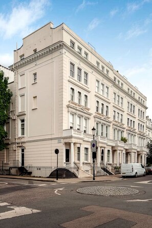 1 غرفة نوم وخدمة الإنترنت