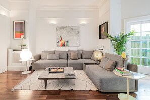 Apartment | 3 bedrooms, Internet