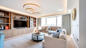 Apartment, Accessible | 3 bedrooms, Internet