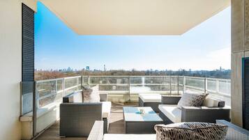 Apartment, Accessible | 3 bedrooms, Internet