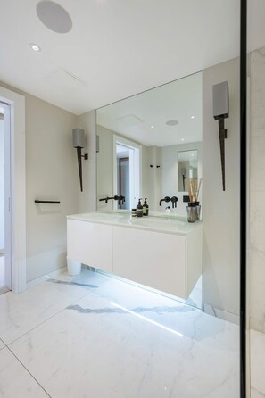 House, Accessible