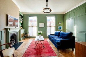 Apartament | 3 dormitoris i Internet 