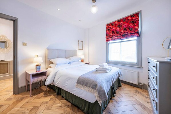 Apartament | 3 dormitoris i Internet 