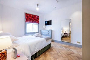 Apartament | 3 dormitoris i Internet 