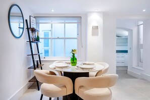 Apartment | 2 bedrooms, Internet