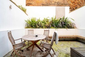 Apartment | 2 bedrooms, Internet