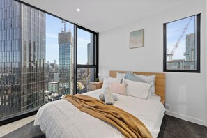 2 chambres, fer et planche à repasser, Wi-Fi gratuit, draps fournis