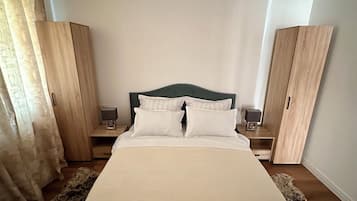 1 室のベッドルーム、WiFi、ベッドシーツ