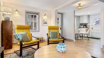 Nhà, nhiều giường, bếp, quang cảnh vườn (Sandpiper - Cottage) | Nội thất