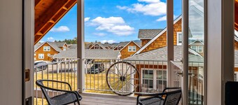 Comfy & close to Lake Pend Oreille & Schweitzer