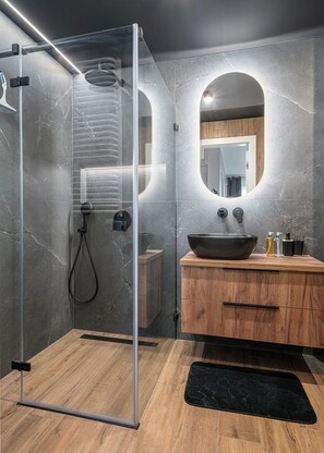 Apartment, Balcony | Bathroom - RentPlanet - Rezydencja Zegrze (Serock)