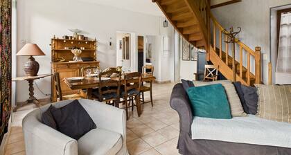Charming country house for 6 with garden