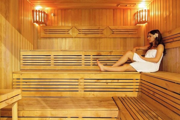 Körperbehandlungen, Aromatherapie, Körperpeelings, Gesichtsbehandlungen