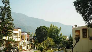 Chambre Double Signature, balcon, vue jardin | Terrasse/Patio