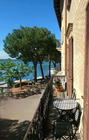 Appartamento familiare, vista lago | Terrazza/patio