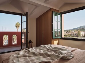 1 chambre, bureau, fer et planche à repasser, Wi-Fi