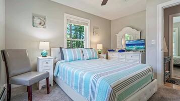 Rumah, Beberapa Tempat Tidur, patio, pemandangan kebun (Tranquil Tides) | 4 kamar tidur dan didekorasi berbeda-beda