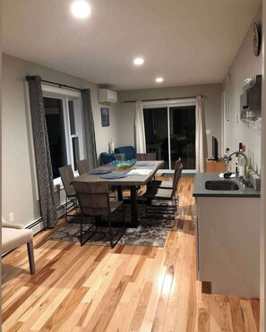 House, Multiple Beds, Patio, Garden View (Tranquil Tides) | Dining