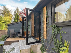 Exterior detail - 1 bedroom accommodation in Great Cheverell (Great Cheverell)