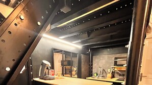 コーヒー / ティーメーカー、冷蔵庫、電子レンジ、コンロ
