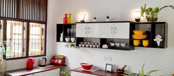 Secure  Charming 2-bedroom house with WiFi, AC in gorgeous  Wadduwa Srilanka